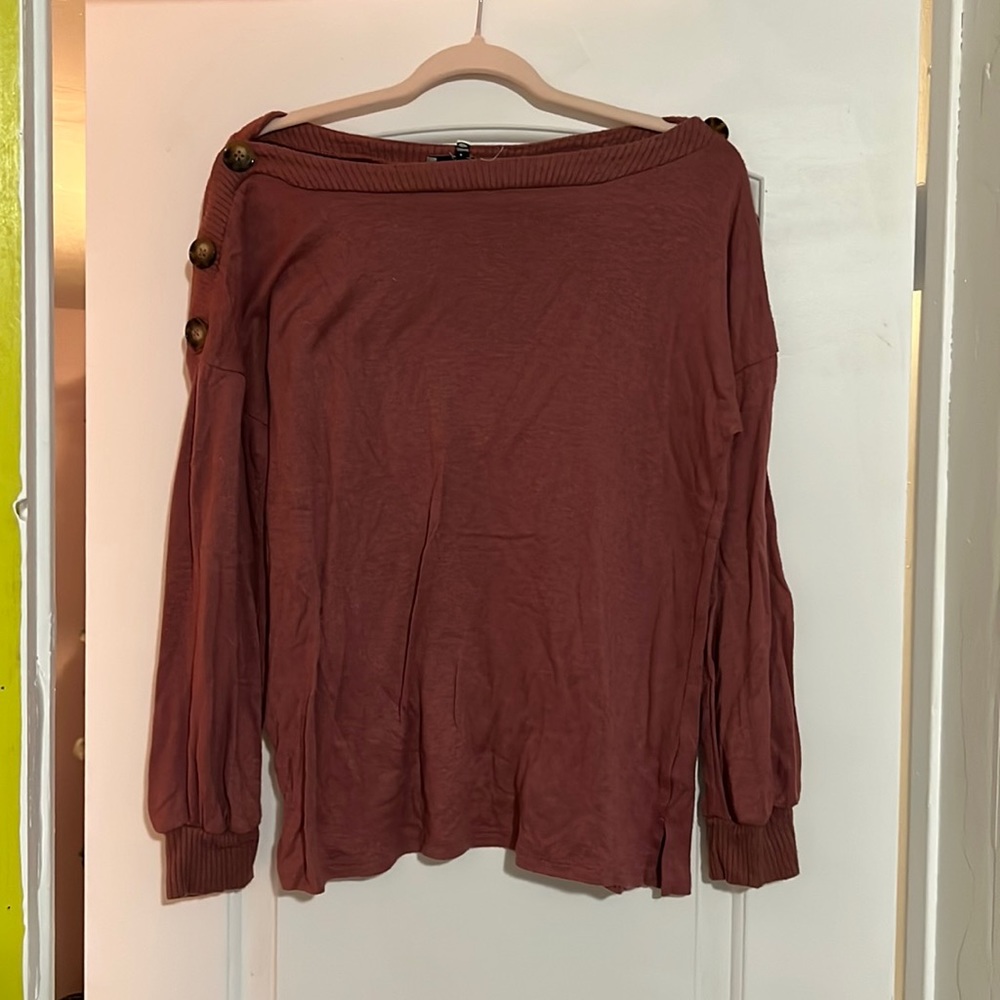 Mauve light sweater
